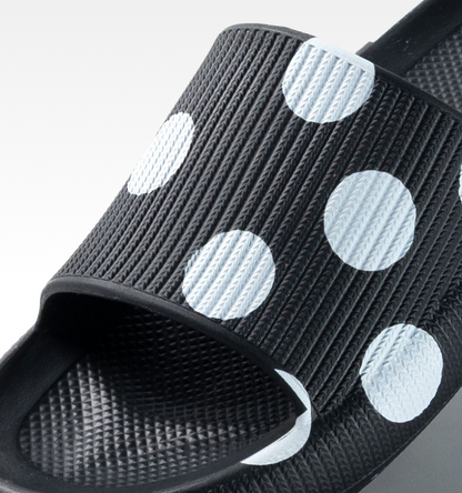 Happy Flops Polkadots