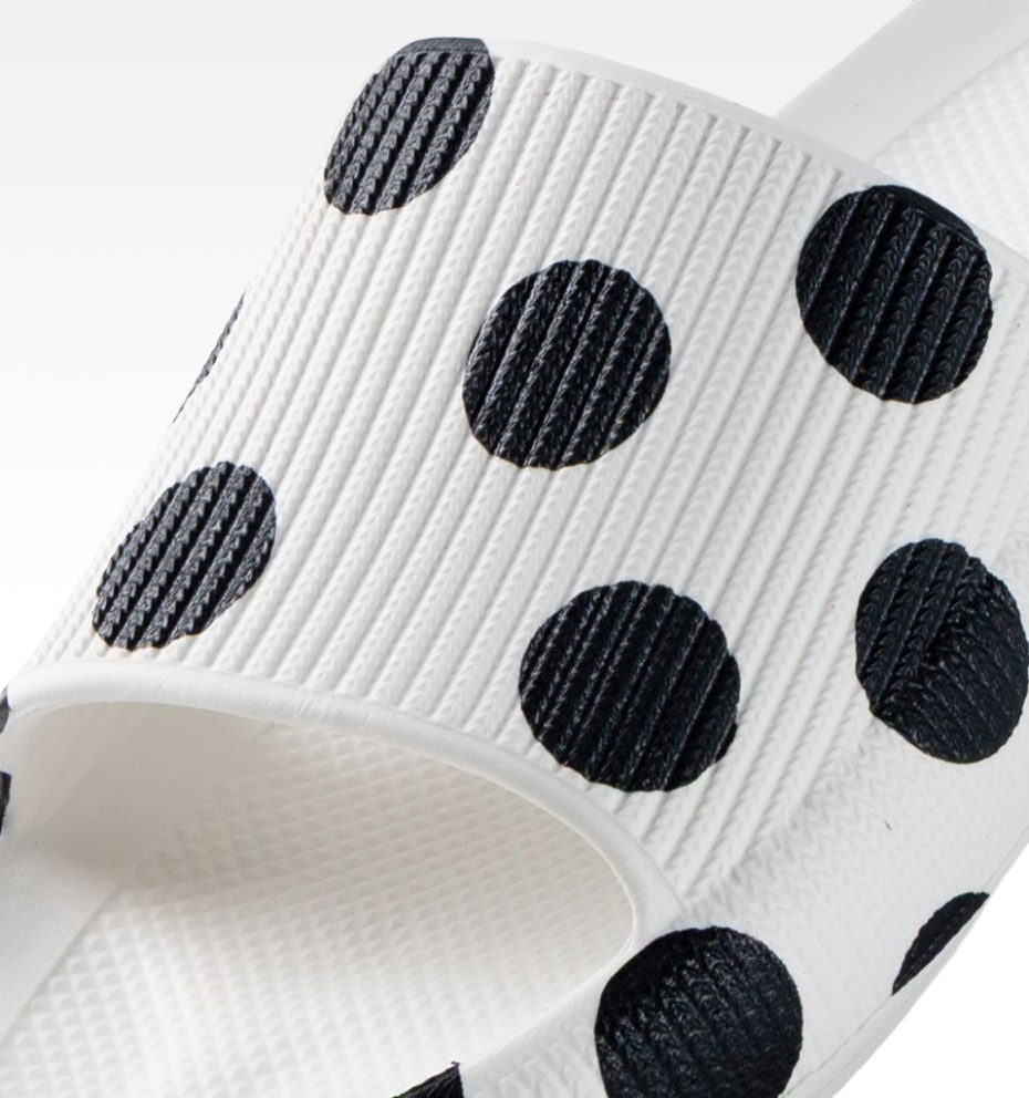 Happy Flops Polkadots