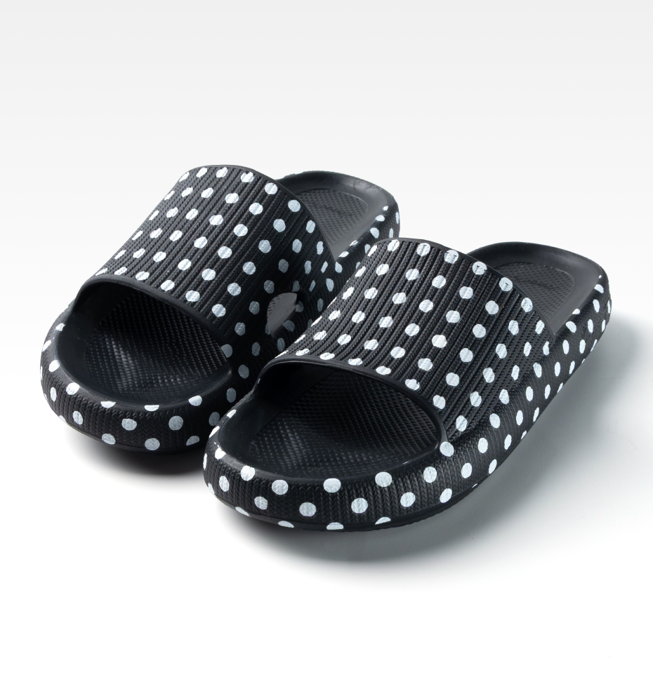 Happy Flops Polkadots