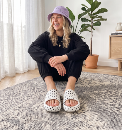 Happy Flops Polkadots