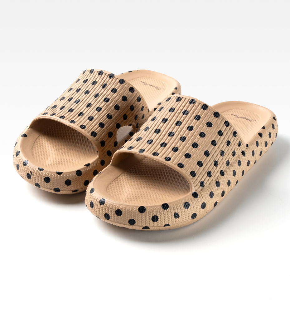 Happy Flops Polkadots